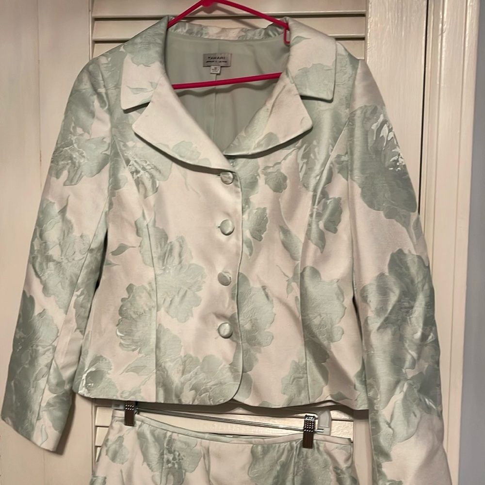 Tahari Green Floral Jaquard Suit